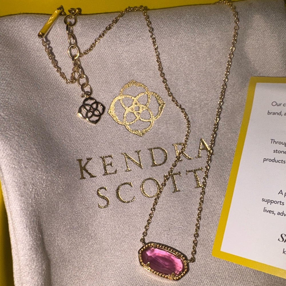 Kendra Scott Fuchsia Azalea Illusion Necklace with Gold Chain